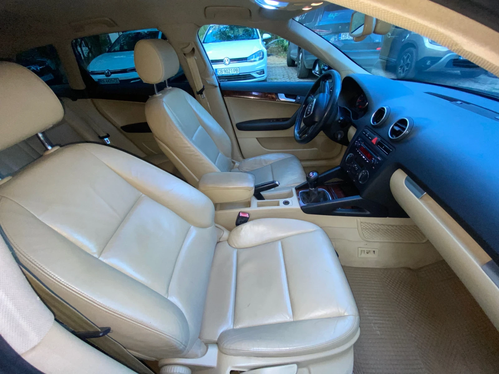 Audi A3 1.6 Fsi С фабричен газов инжекцион обслужен!!  - изображение 10