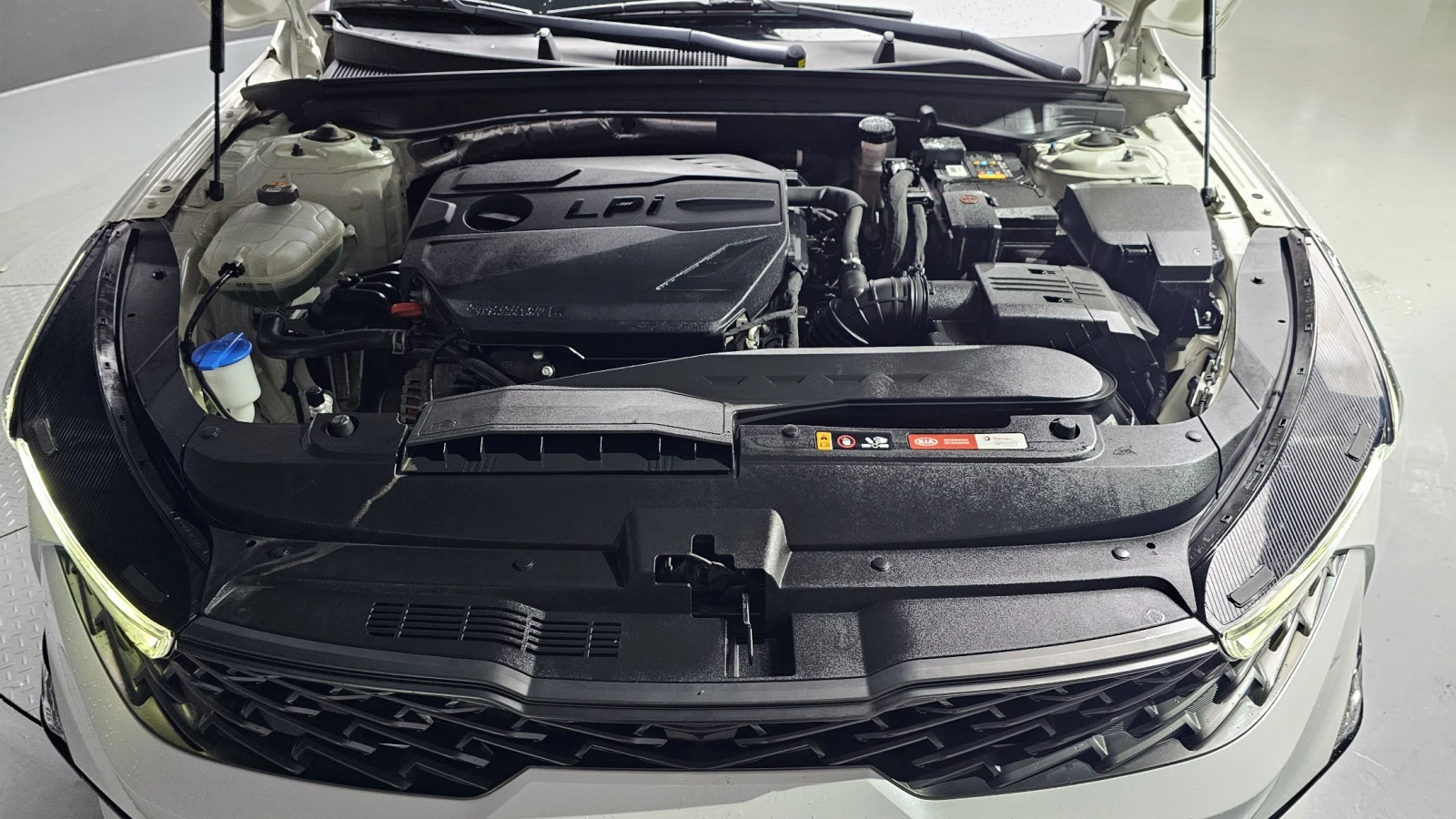 Kia K5 2.0LPI TRENDY | Mobile.bg   6