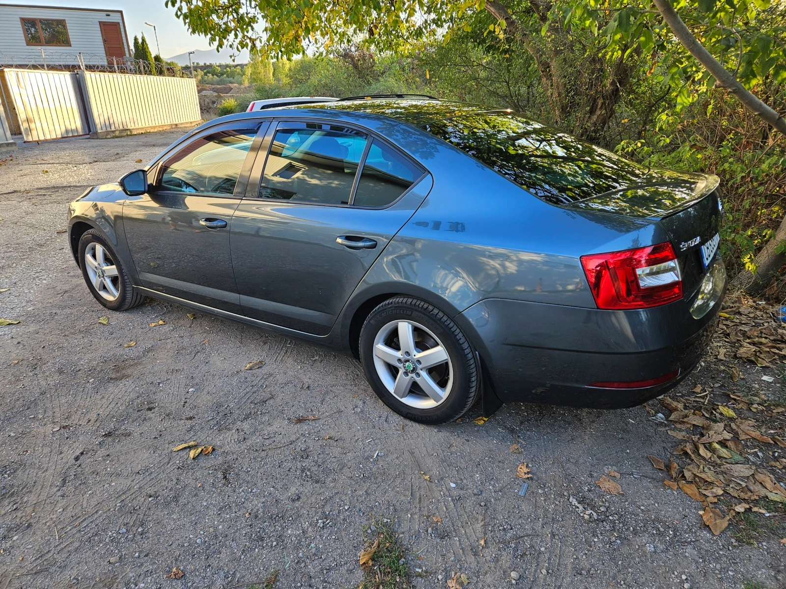 Skoda Octavia N 1 [ 4 + 1 ] - изображение 6