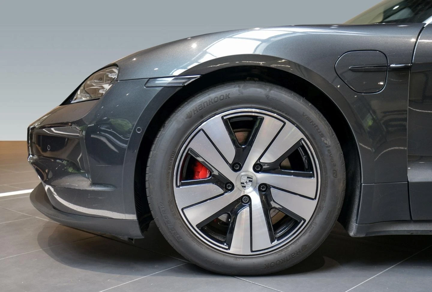 Porsche Taycan 4S SPORT TURISMO/FACELIFT/MATRIX/PANO/BOSE/360/ - изображение 4