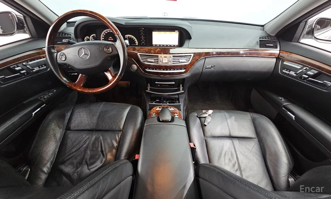 Mercedes-Benz S 550  - изображение 7