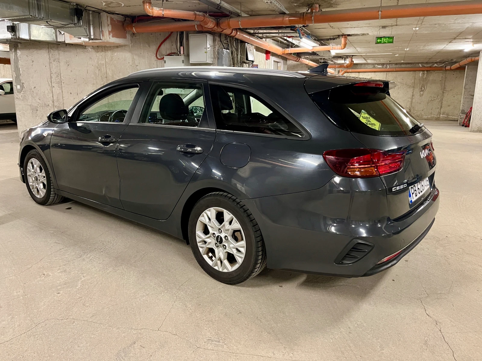 Kia Ceed SW 2022 120 кс | ГАРАНЦИЯ | Обслужена | Запазена , снимка 7 - Автомобили и джипове - 55481399