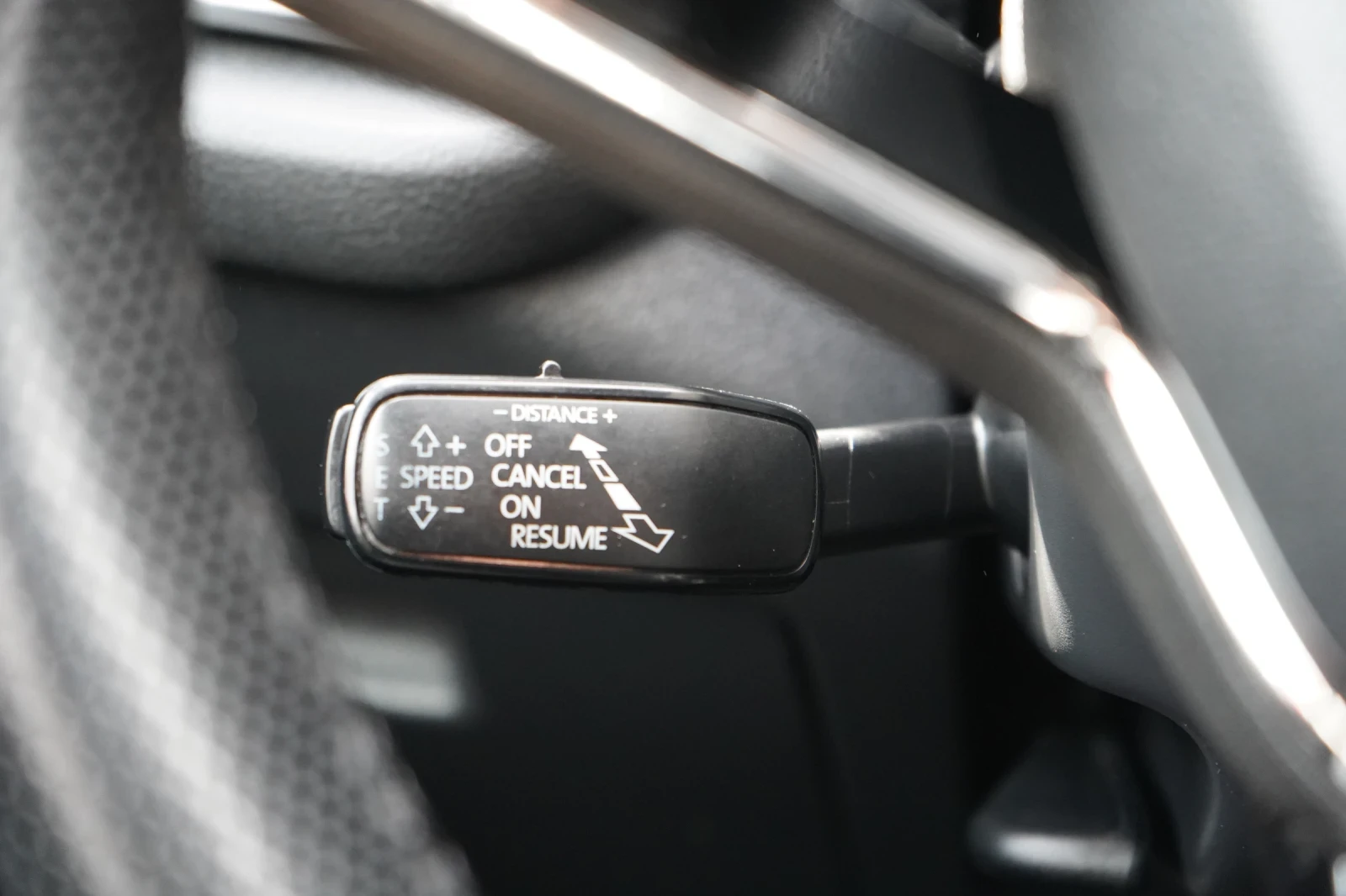 Skoda Octavia 2.0TDI* LUXURY EDITION* HEAD UP* CANTON* 360CAM, снимка 11 - Автомобили и джипове - 53770182