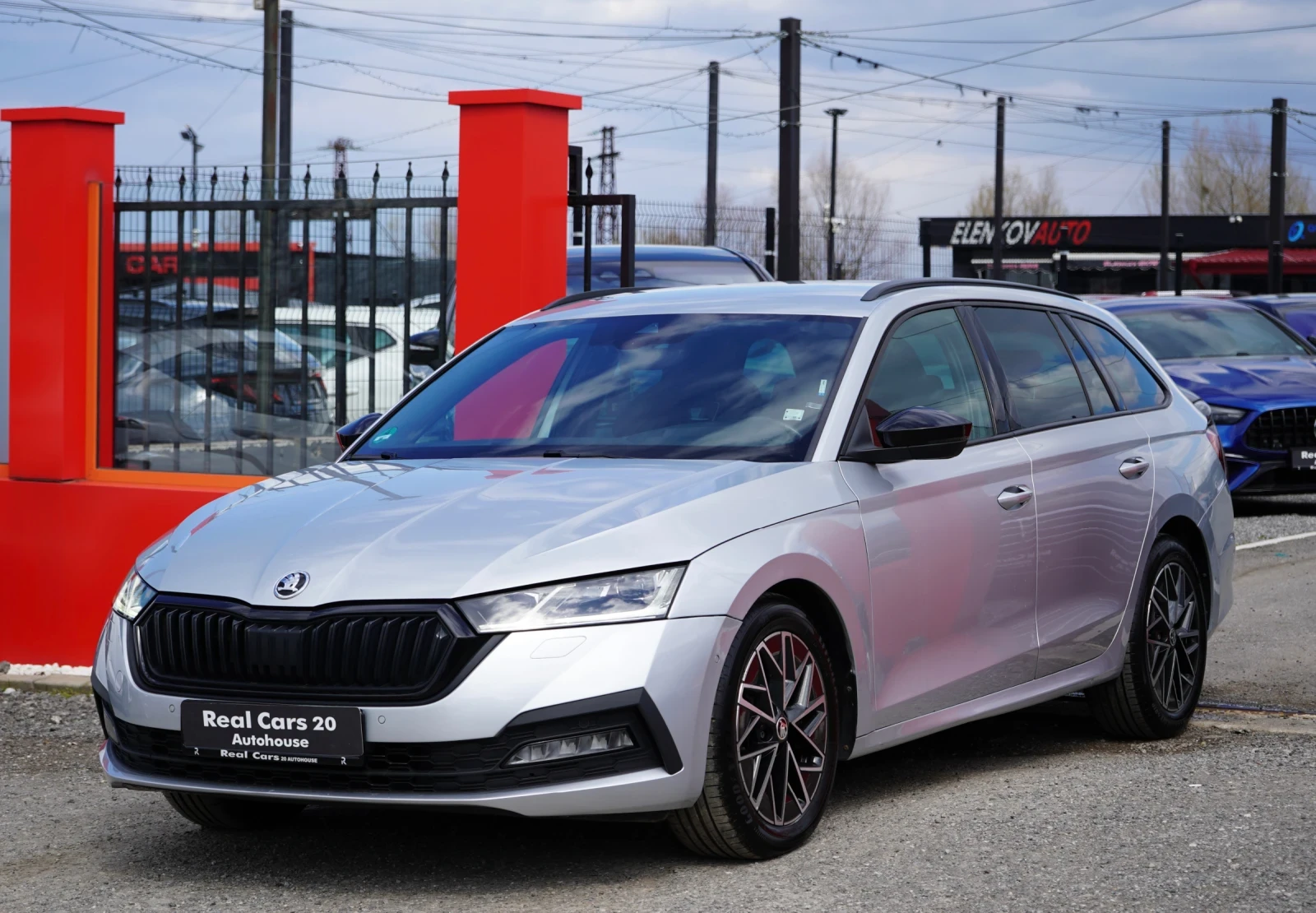 Skoda Octavia 2.0TDI* LUXURY EDITION* HEAD UP* CANTON* 360CAM | Auto.bg — изображение 1