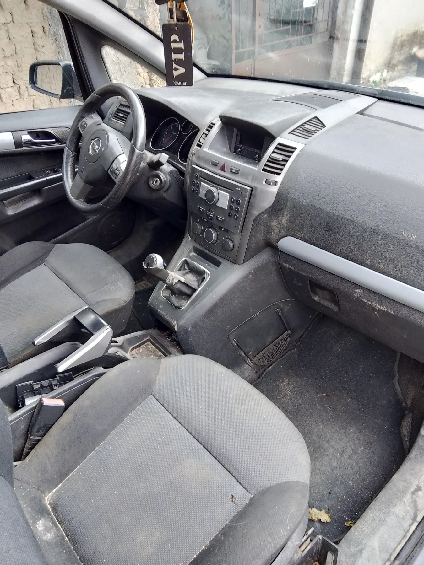 Opel Zafira, снимка 3 - Автомобили и джипове - 53896493