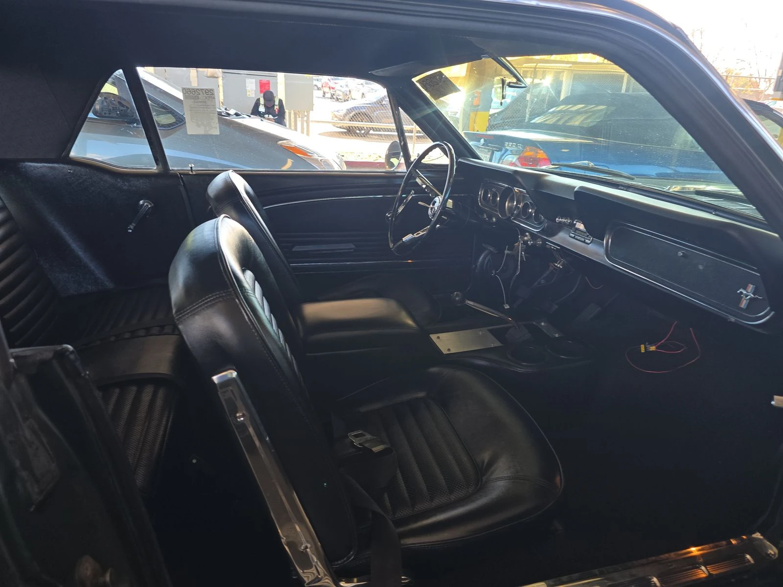 Ford Mustang, снимка 8 - Автомобили и джипове - 53924346