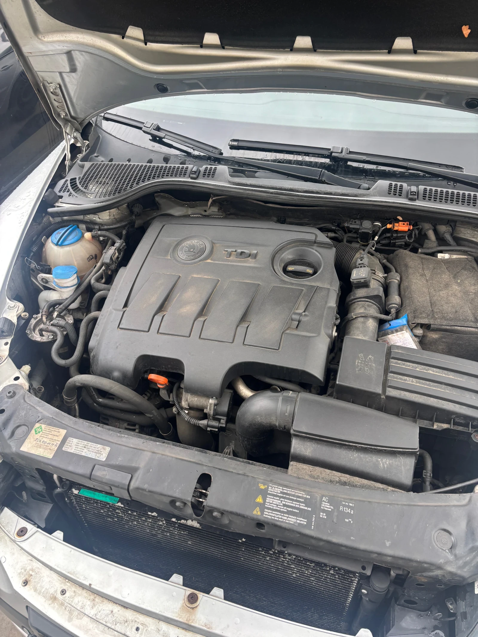 Skoda Octavia 1, 6 Scout 4x4 На части, снимка 7 - Автомобили и джипове - 54075450