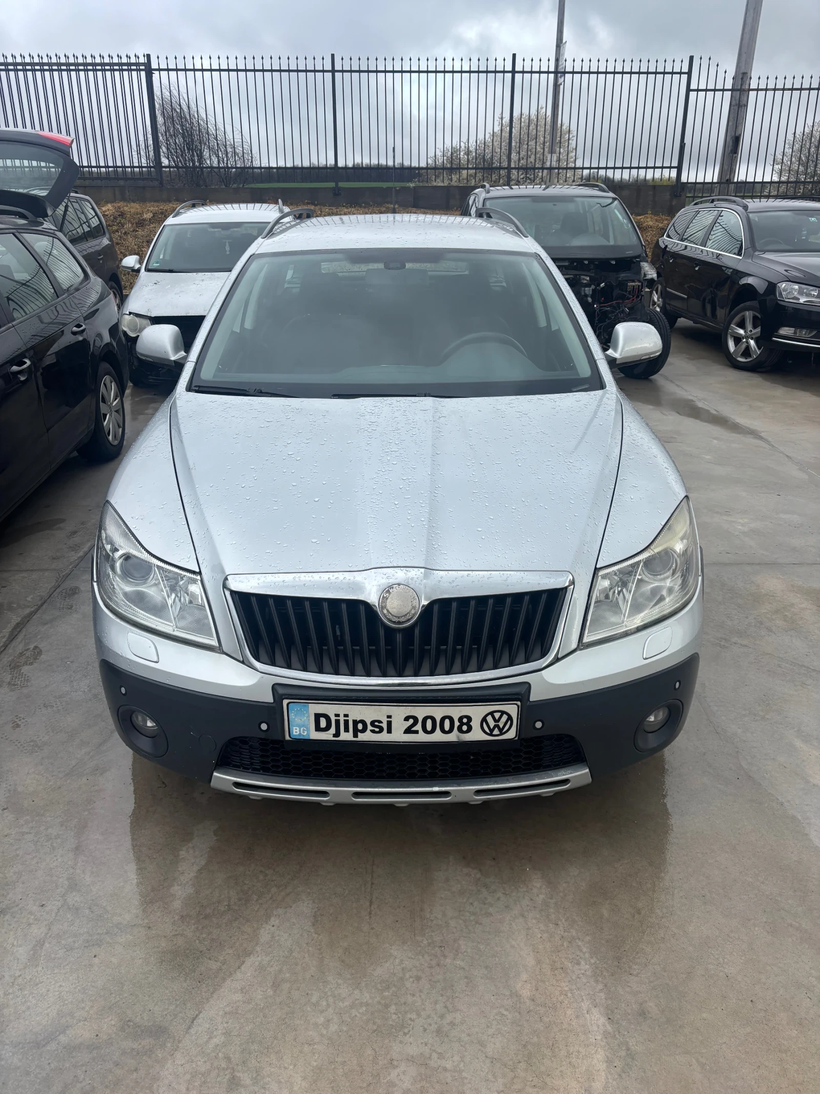 Skoda Octavia 1, 6 Scout 4x4 На части