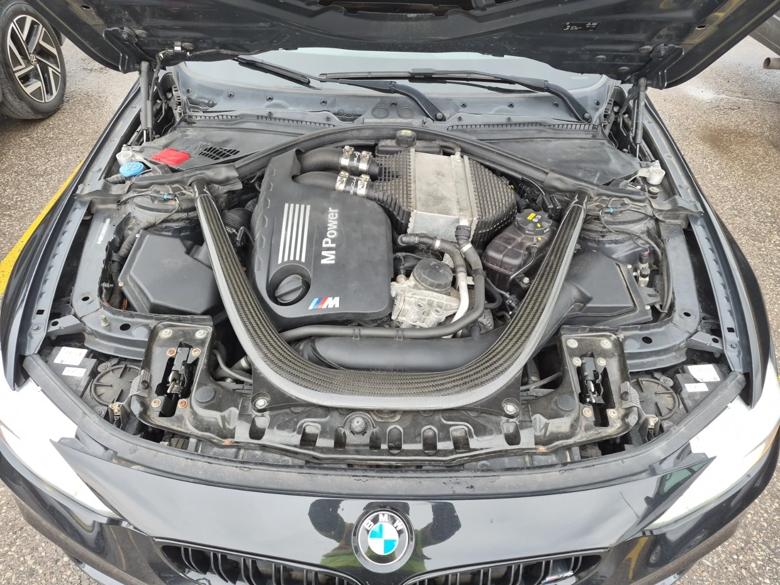 BMW M4 * * CARFAX * * АВТО КРЕДИТ * * , снимка 9 - Автомобили и джипове - 54076123