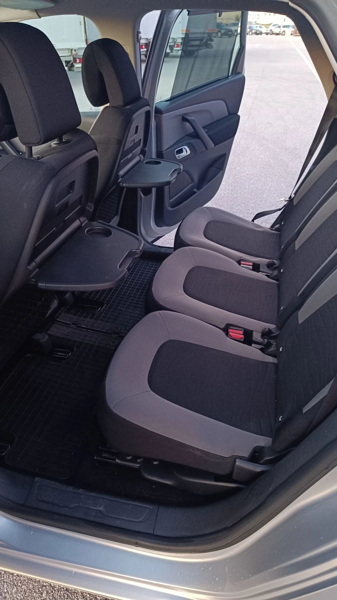 Citroen C4 Picasso 1.6 HDI-116 exclusive , снимка 10 - Автомобили и джипове - 54140883