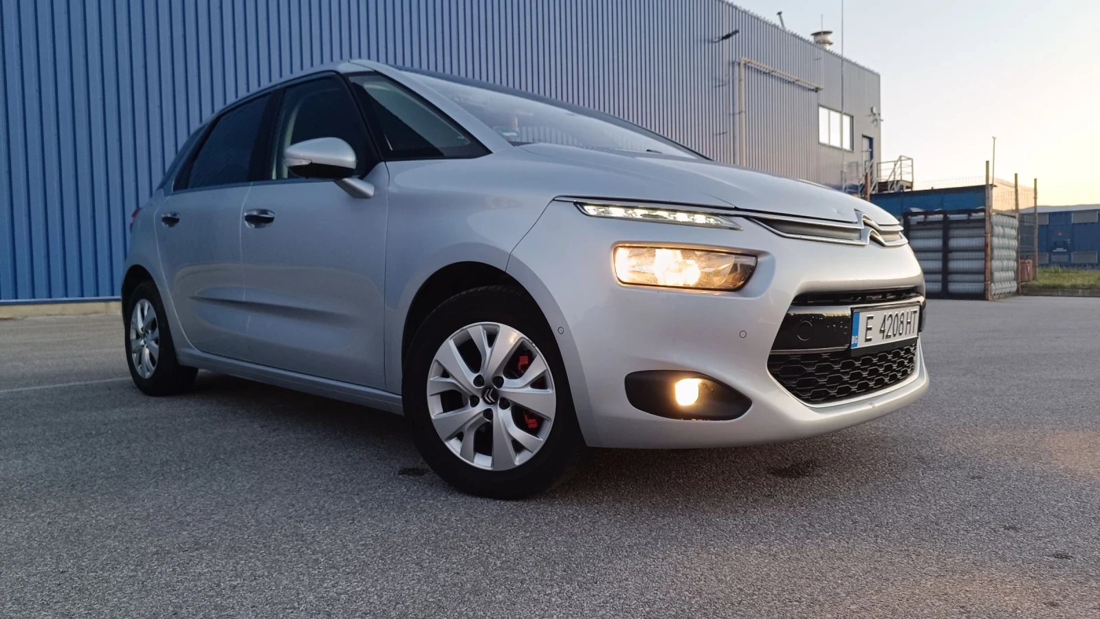Citroen C4 Picasso 1.6 HDI-116 exclusive , снимка 6 - Автомобили и джипове - 54140883