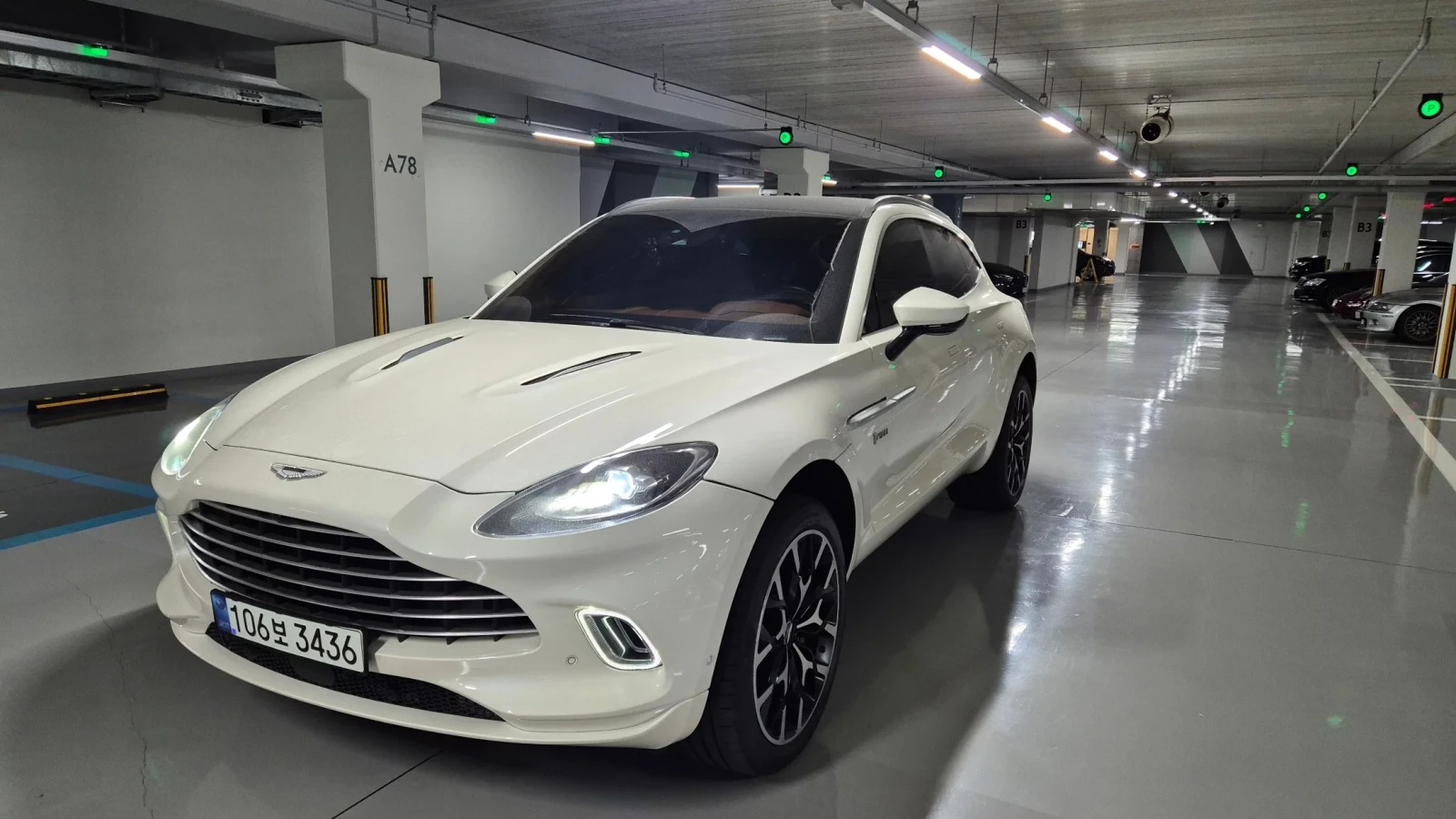 Aston Martin DBX | Mobile.bg � ����������� 2