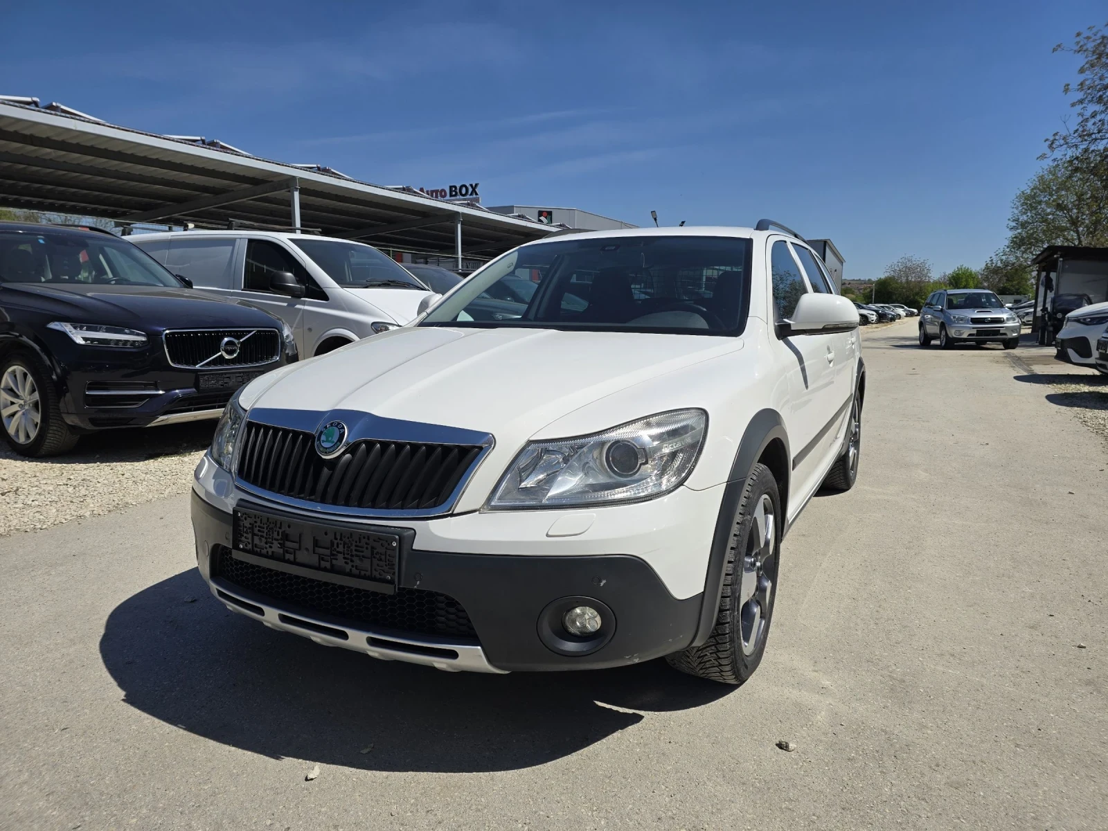 Skoda Octavia Scout 2.0TDI 140к.с 4X4 DSG