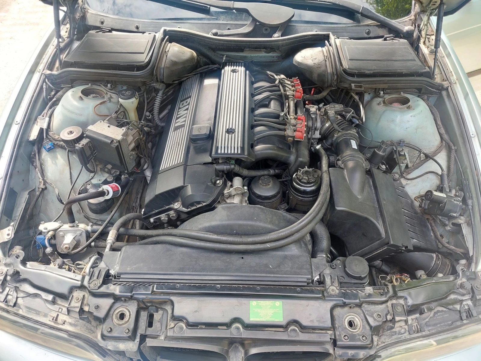 BMW 520, снимка 12 - Автомобили и джипове - 54386734