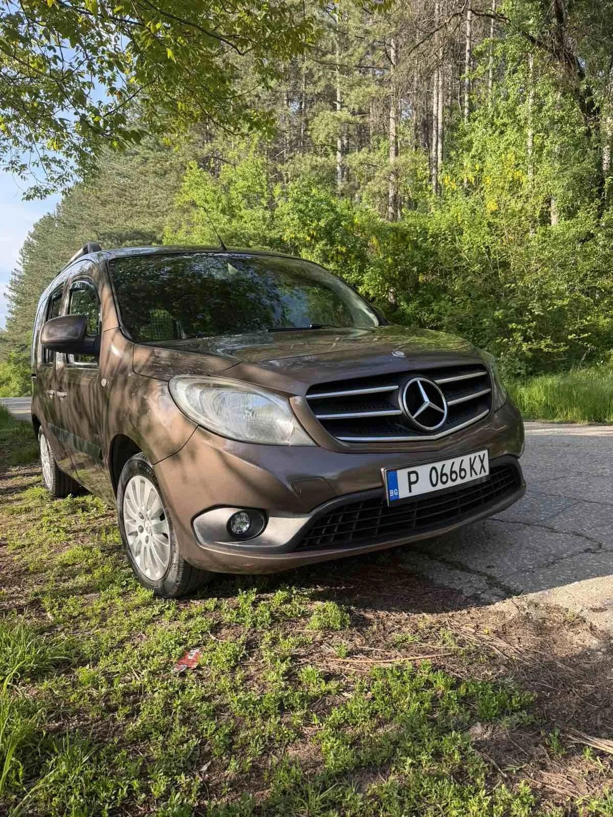 Mercedes-Benz Citan Автомобила се намира в много добро техническо и ви, снимка 3 - Автомобили и джипове - 54416868