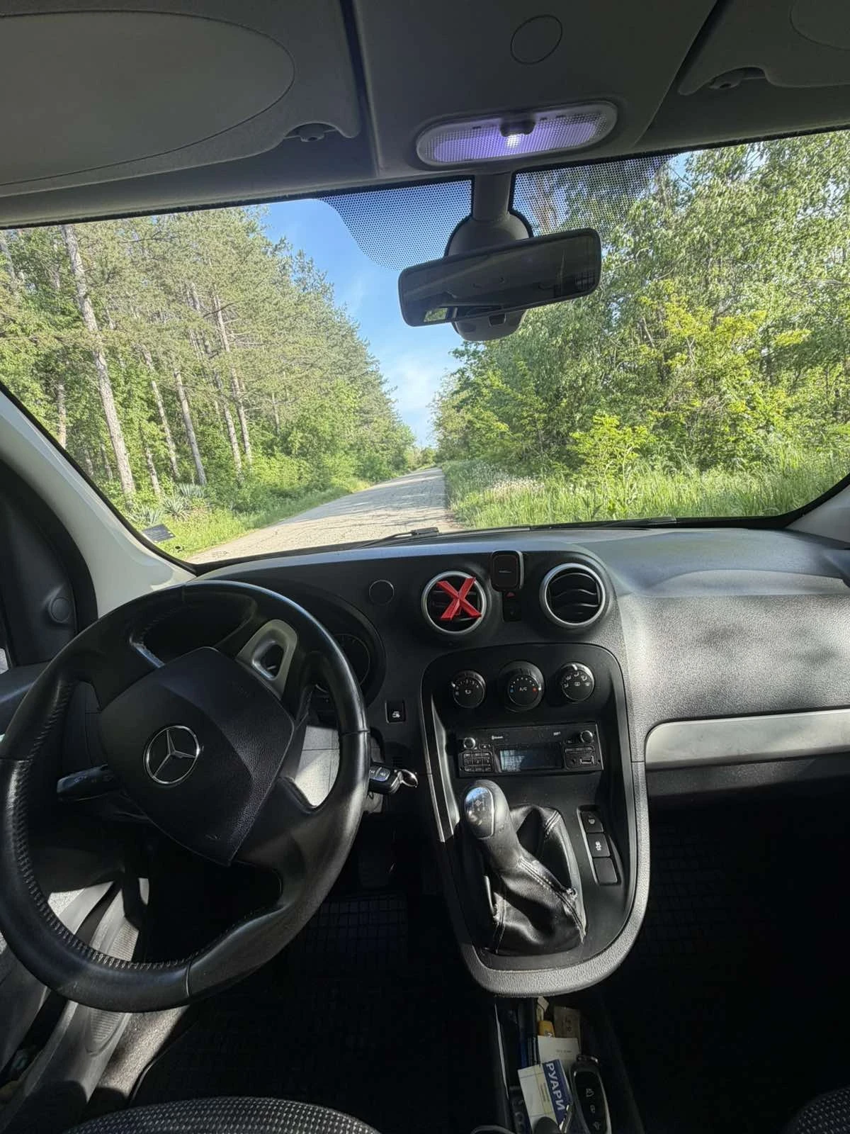 Mercedes-Benz Citan Автомобила се намира в много добро техническо и ви, снимка 6 - Автомобили и джипове - 54416868