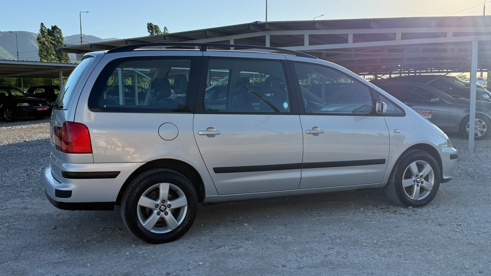 Seat Alhambra 1.9TDI-116кс-7места/НОВ ВНОС ОТ ИТАЛИЯ, снимка 6 - Автомобили и джипове - 54703612