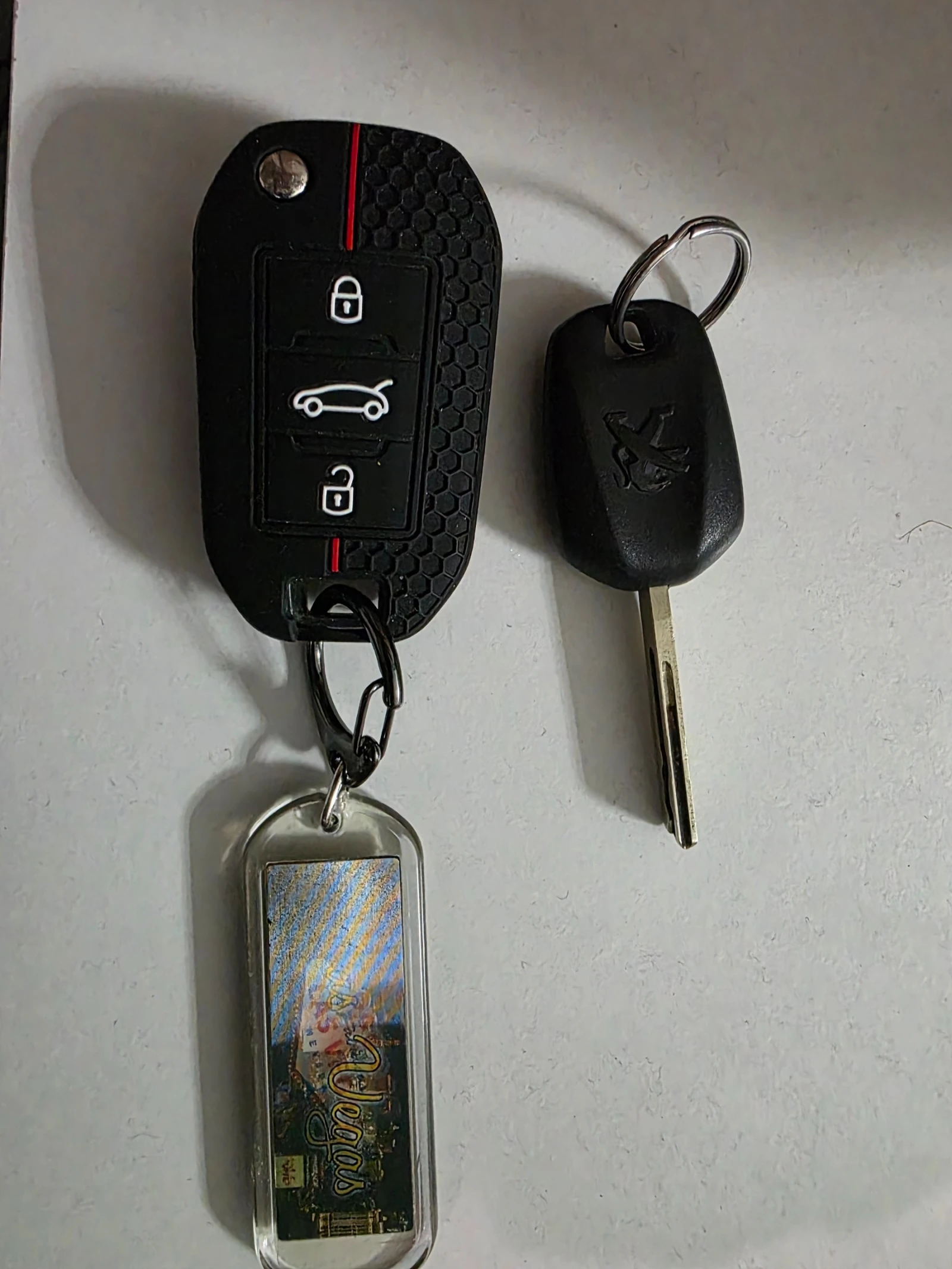 Peugeot 208 1.2 Pure Tech, снимка 16 - Автомобили и джипове - 54783372