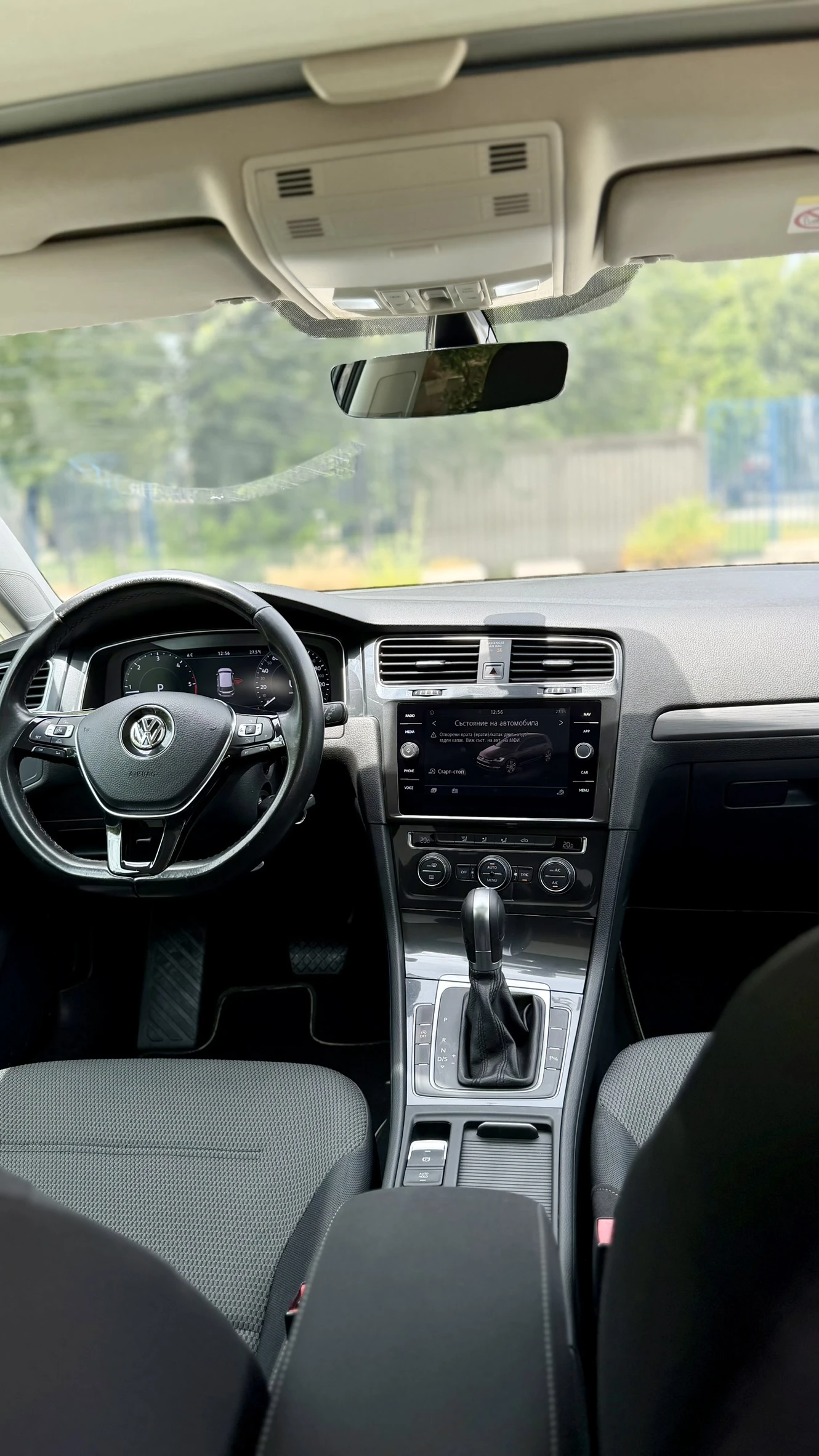 VW Golf 7.5 R-Line Digital/LED/PANO, снимка 12 - Автомобили и джипове - 55032589