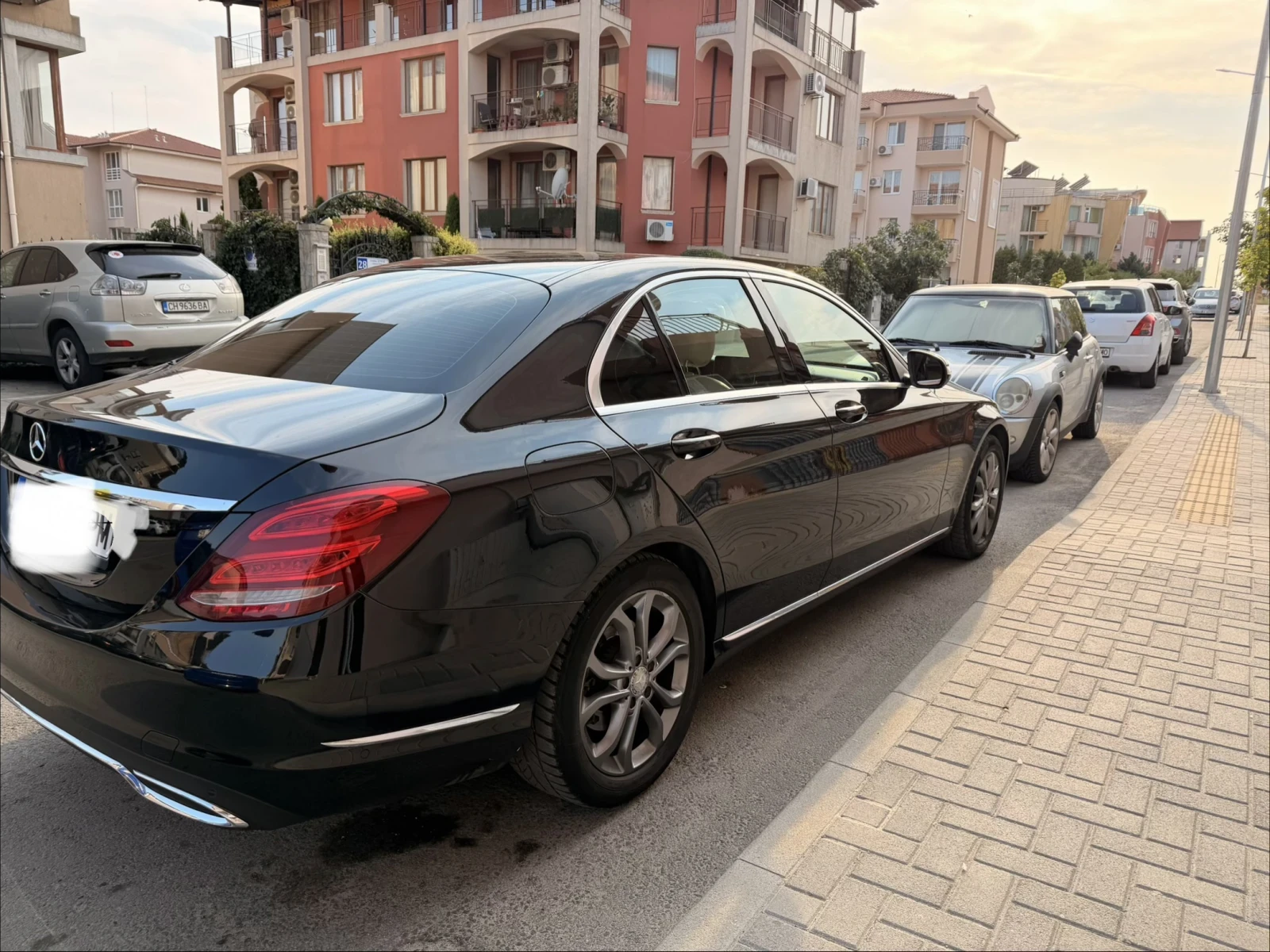 Mercedes-Benz C 200, снимка 3 - Автомобили и джипове - 56027280