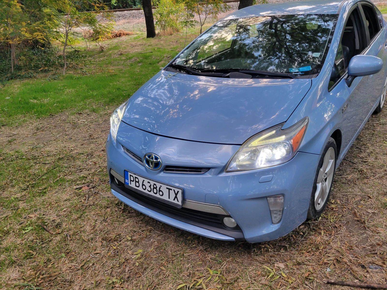 Toyota Prius PHEV, снимка 5 - Автомобили и джипове - 56621092