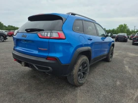 Jeep Cherokee * TRAILHAWK * CARFAX * 2 КЛЮЧА * АВТОКРЕДИТ, снимка 3