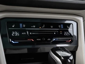VW Tiguan HIGHLINE* R LINE* ДИСТРОНИК* ОБДУХВАНЕ* КРАЙНА ЦЕН | Auto.bg — изображение 12