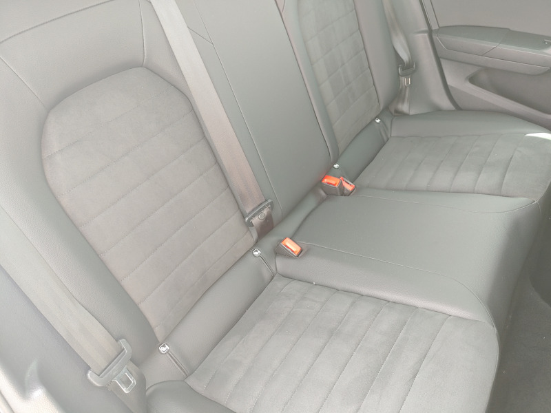 Seat Arona 1.0TSI-Автоматик-Има видеоклип към обявата!, снимка 15 - Автомобили и джипове - 45859480