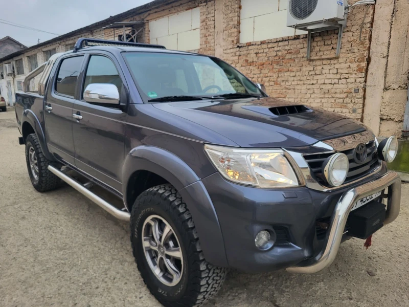 Toyota Hilux Hilux 3.0D, снимка 4 - Автомобили и джипове - 52552962
