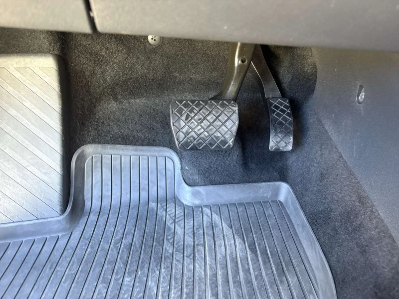 Skoda Karoq 2.0D-190к.с., DSG-7(4х4), м.07.2020г.Спешно, снимка 17 - Автомобили и джипове - 52282770