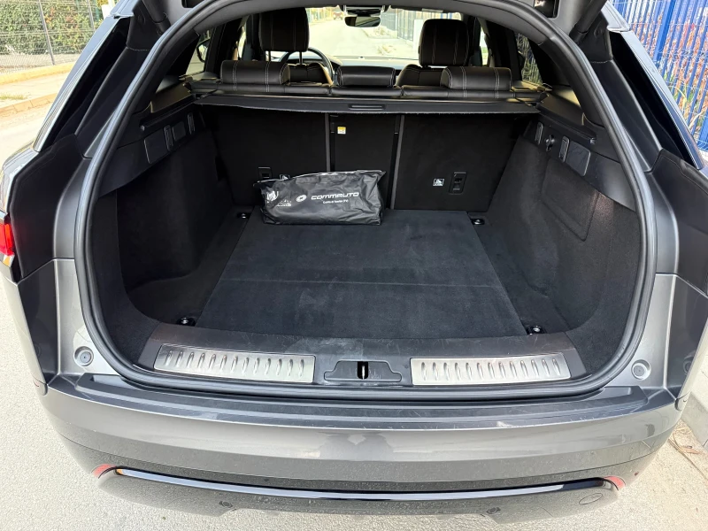 Land Rover Range Rover Velar R-Dynamic* Meridian* Digital* Подгрев* ПълСервИСТО, снимка 4 - Автомобили и джипове - 53020460