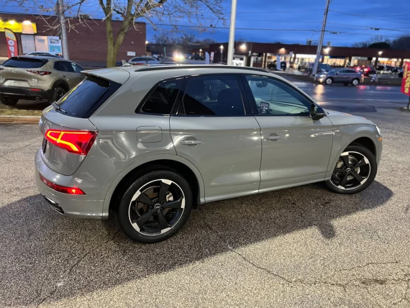 Audi Q5 S-LINE * TECHNIK * DIGITAL * CARFAX * АВТОКРЕДИТ  , снимка 2 - Автомобили и джипове - 53187029