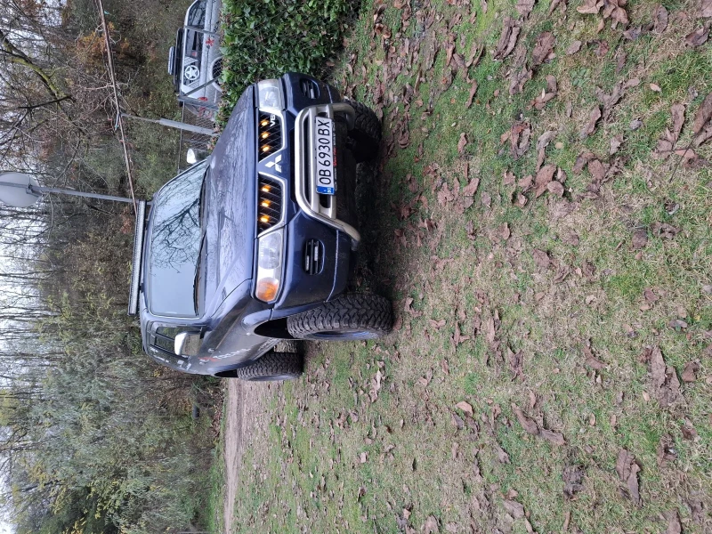 Mitsubishi Pajero sport, снимка 3 - Автомобили и джипове - 53270395