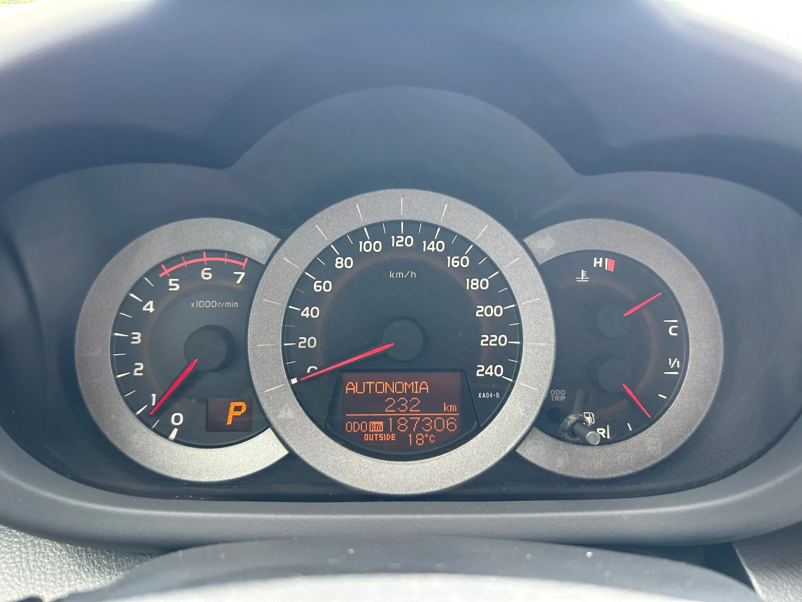 Toyota Rav4 4x4 150k.c - изображение 10