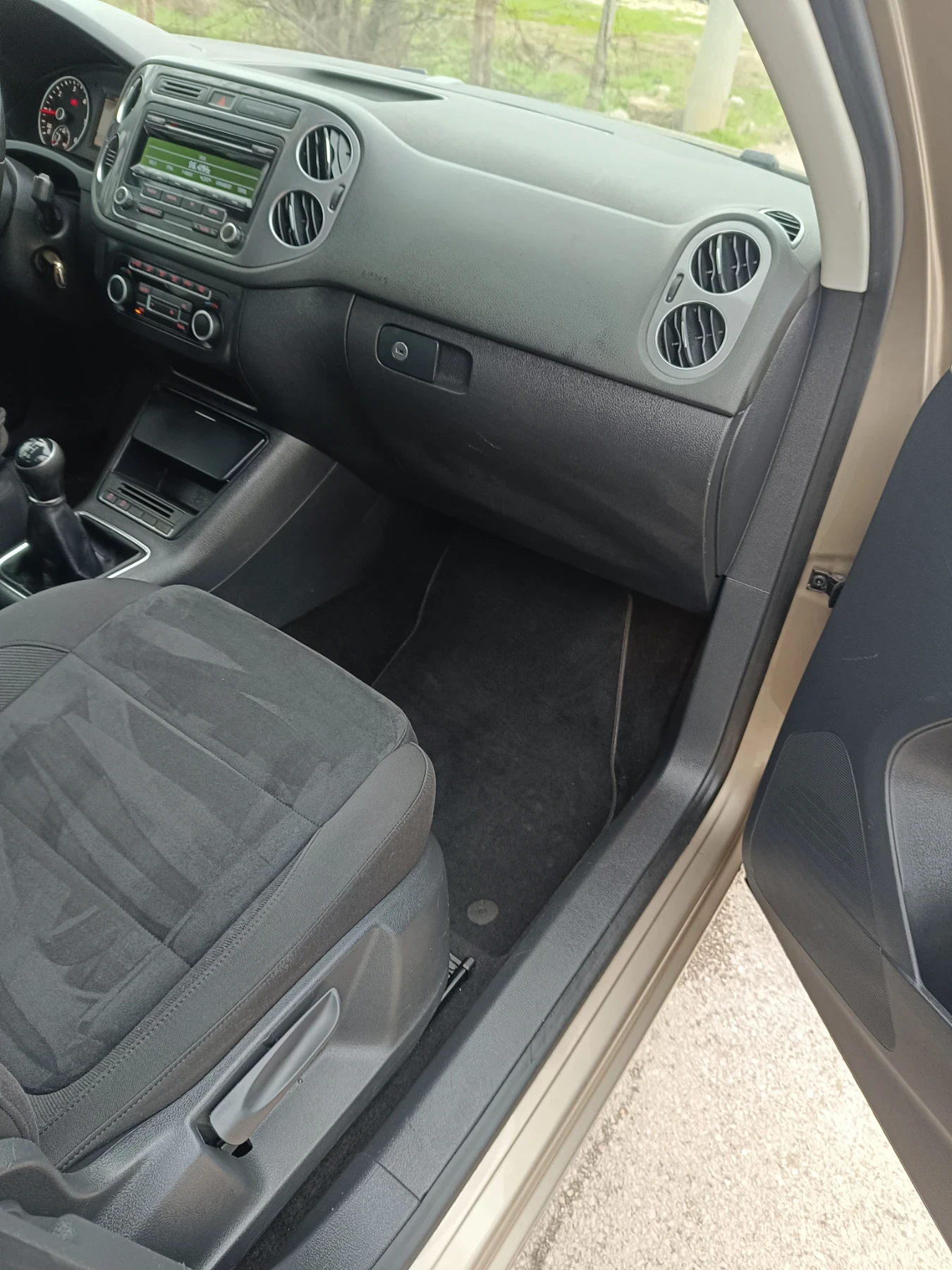 VW Tiguan  - изображение 6