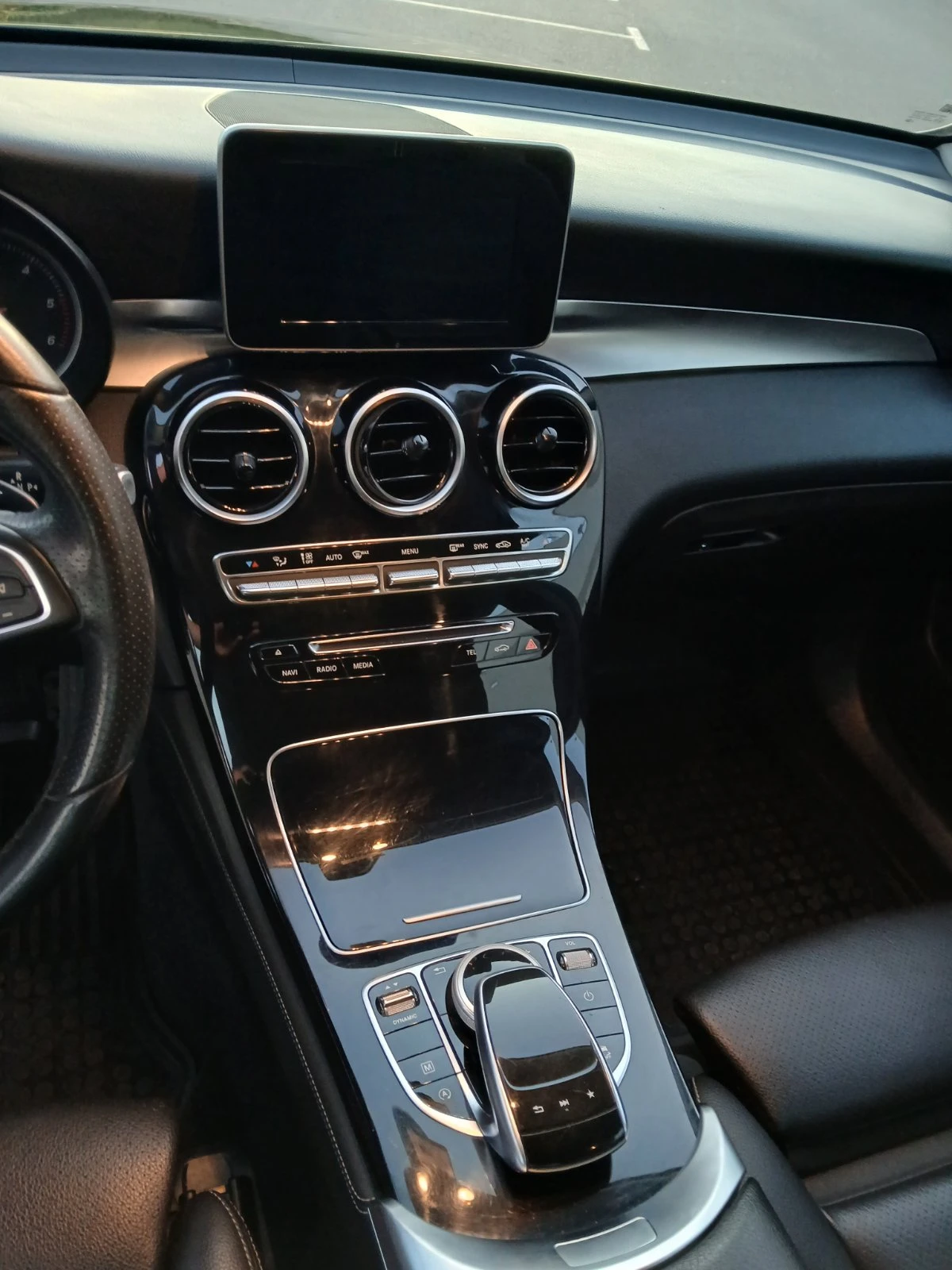 Mercedes-Benz GLC 220 4matic Coupe 9GTRONIC, снимка 7 - Автомобили и джипове - 53778523