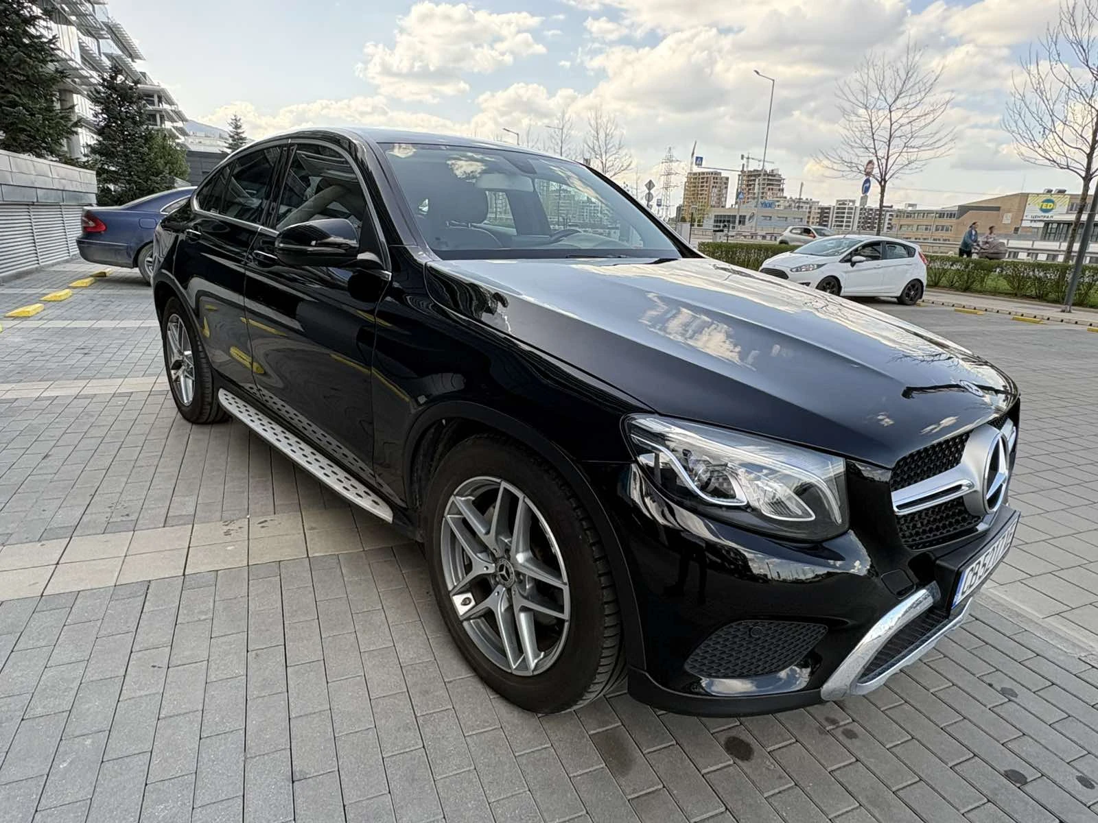 Mercedes-Benz GLC 220 4matic Coupe 9GTRONIC, снимка 3 - Автомобили и джипове - 53778523
