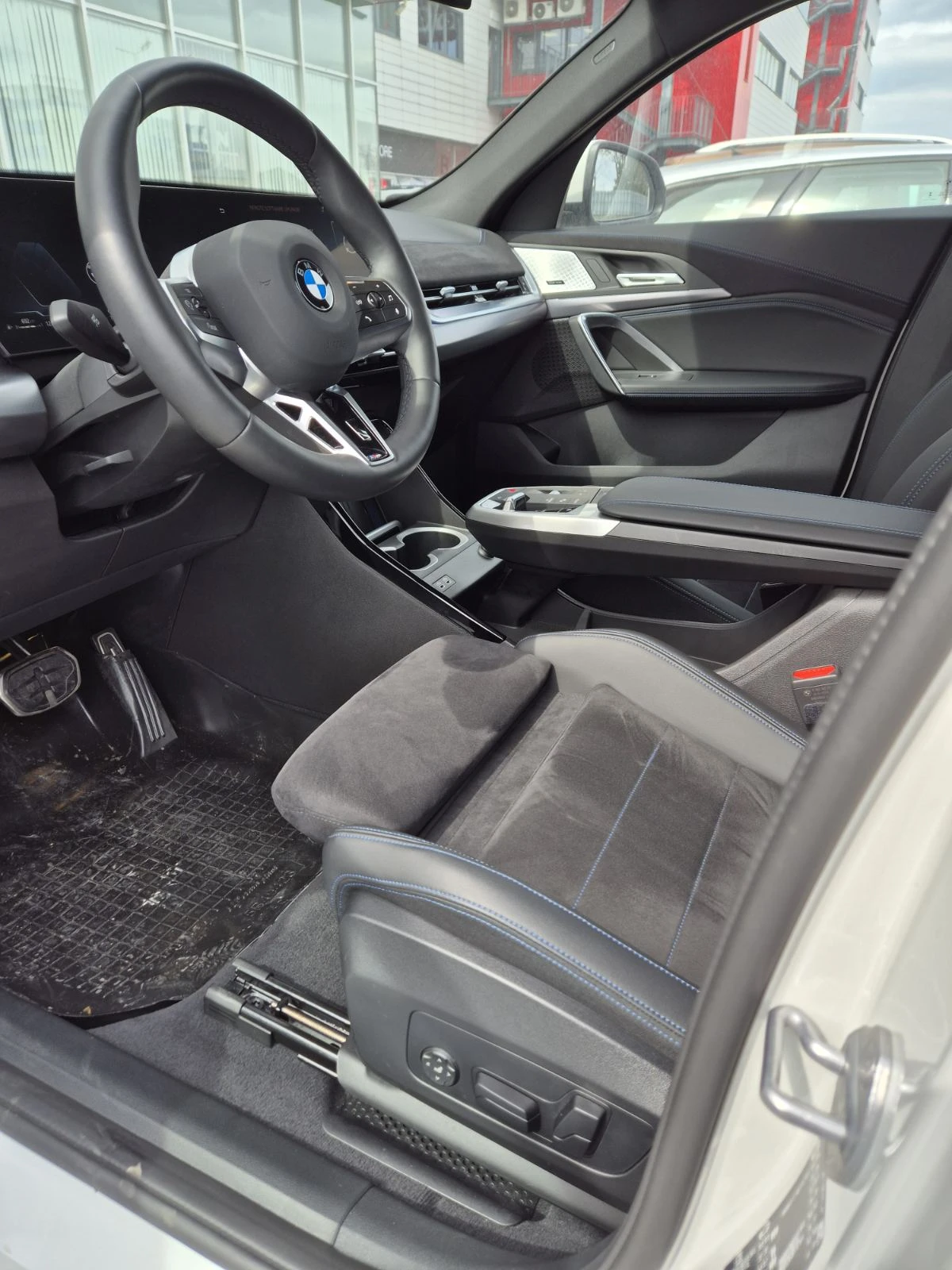 BMW X2 xDrive20d, снимка 8 - Автомобили и джипове - 53995395