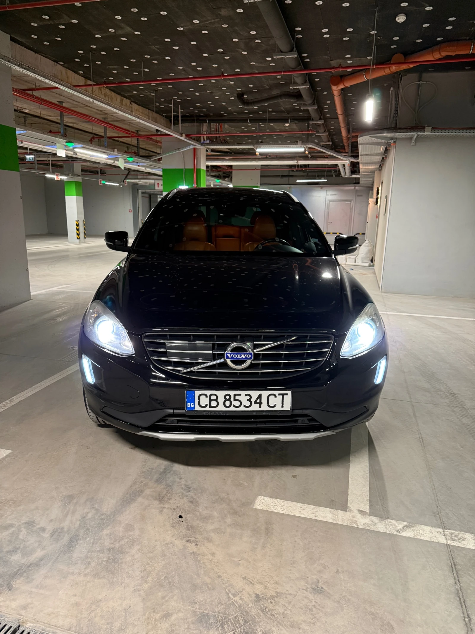 Volvo XC60 D5, снимка 2 - Автомобили и джипове - 54205469