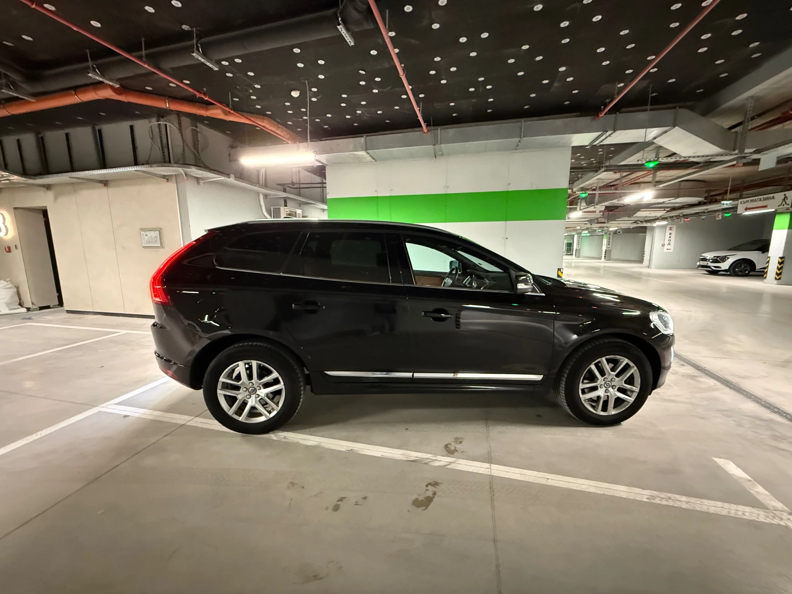 Volvo XC60 D5, снимка 5 - Автомобили и джипове - 54205469