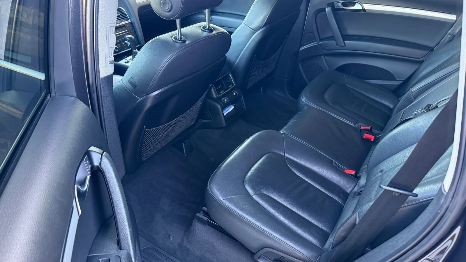 Audi Q7, снимка 10 - Автомобили и джипове - 54686105
