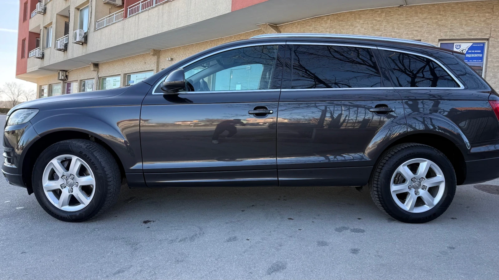 Audi Q7, снимка 4 - Автомобили и джипове - 54686105