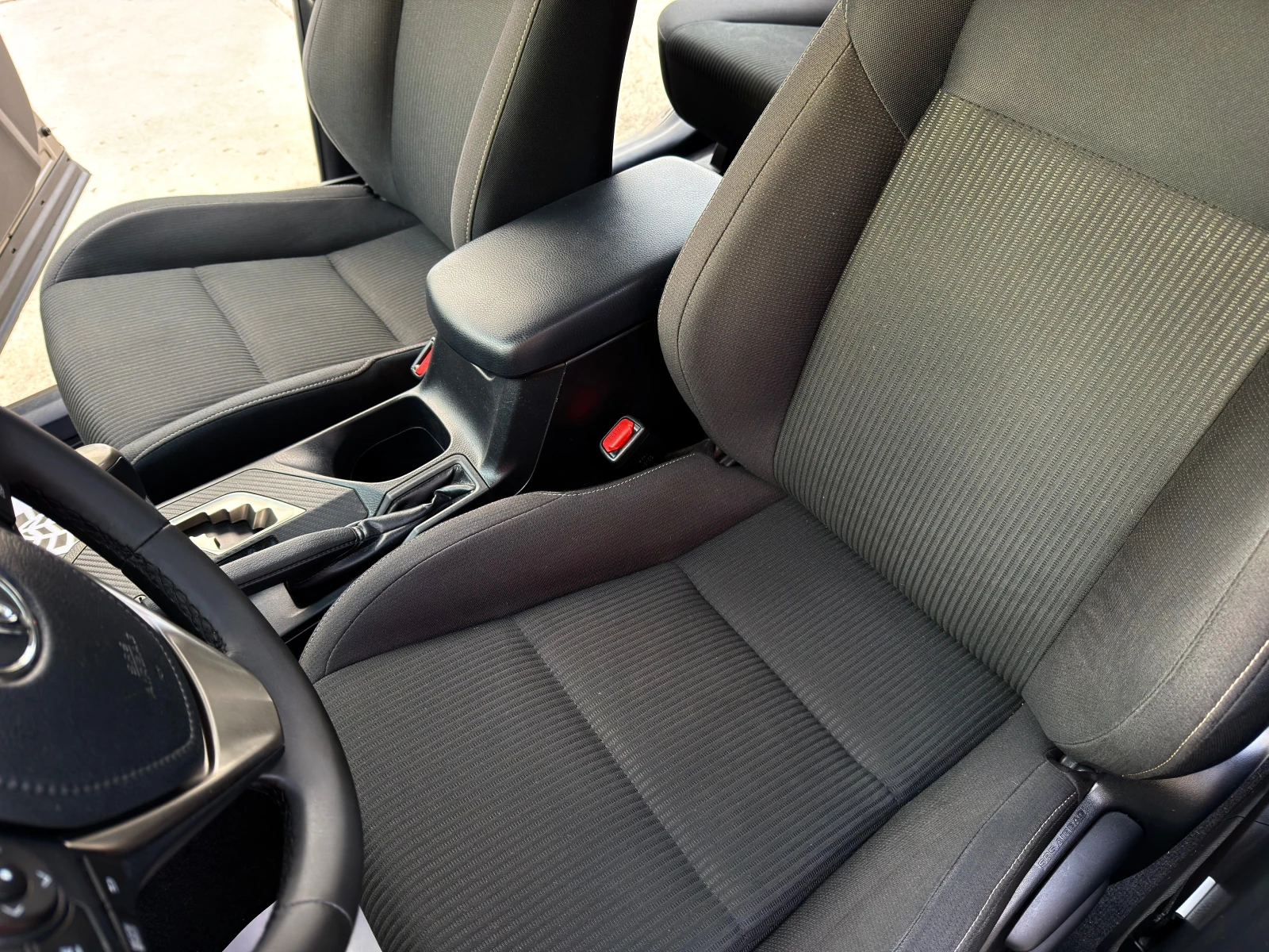 Toyota Rav4 2.2D/4x4/�������/PREMIUM | Mobile.bg � ����������� 10