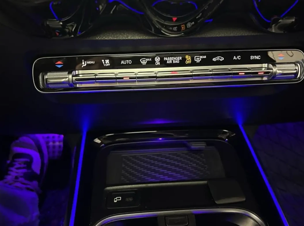 Mercedes-Benz GLB 250, снимка 5 - Автомобили и джипове - 54969433