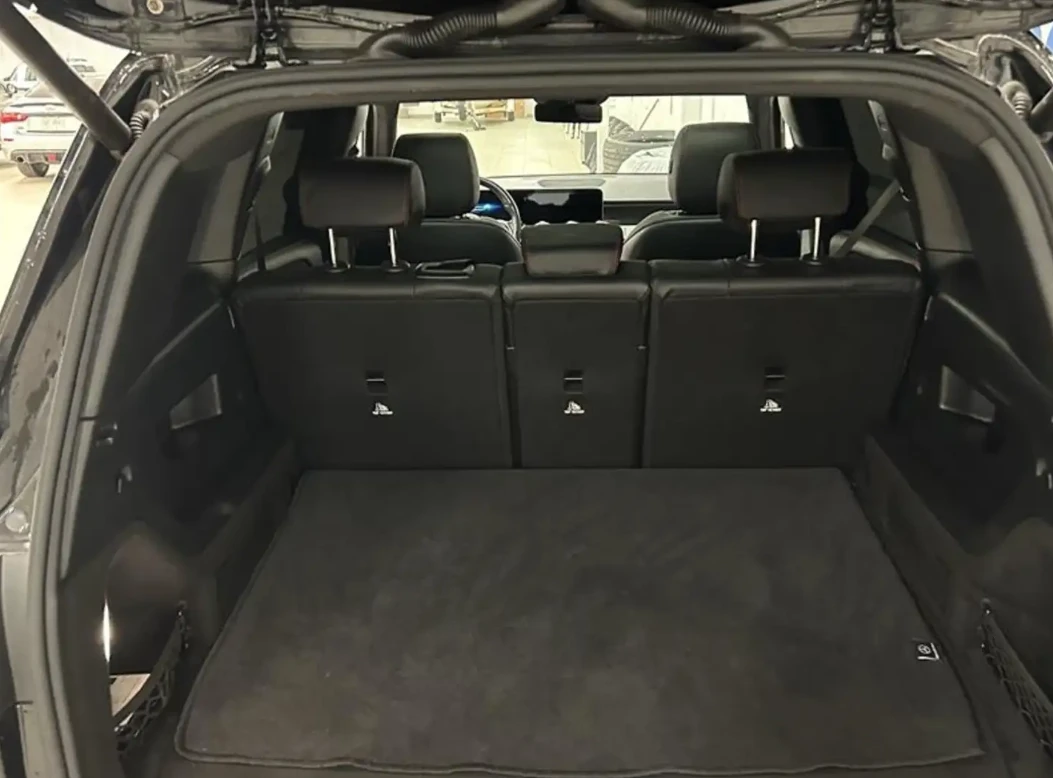 Mercedes-Benz GLB 250, снимка 9 - Автомобили и джипове - 54969433