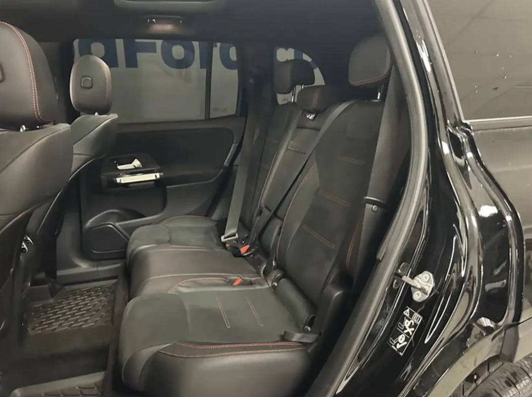 Mercedes-Benz GLB 250, снимка 8 - Автомобили и джипове - 54969433