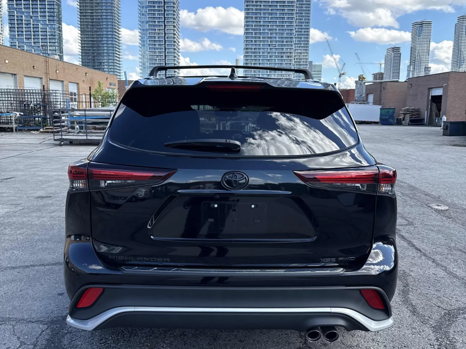 Toyota Highlander XSE AWD * 7 МЕСТЕН * ПАНОРАМА * КЕЙЛЕС * CRAFAX, снимка 5 - Автомобили и джипове - 54983196