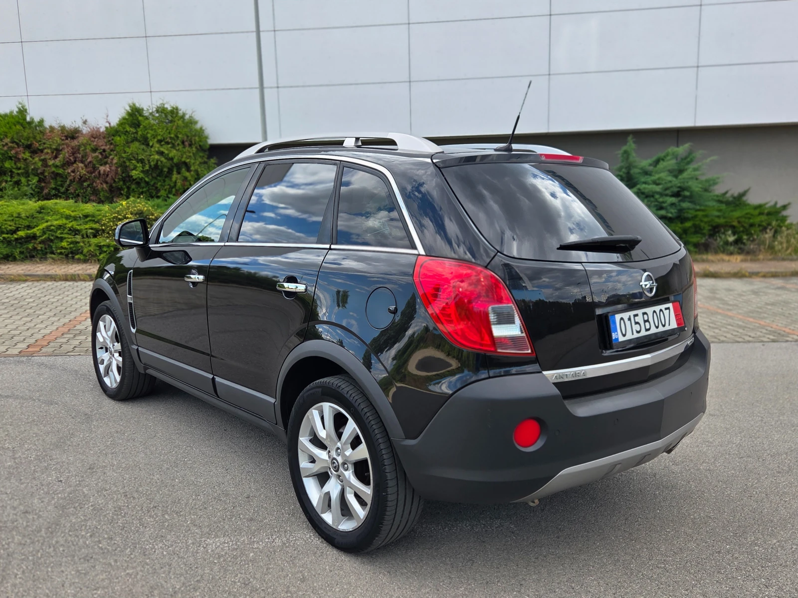 Opel Antara 2.2CDTi 98хил.км. COSMO УНИКАЛНА, снимка 5 - Автомобили и джипове - 55290057