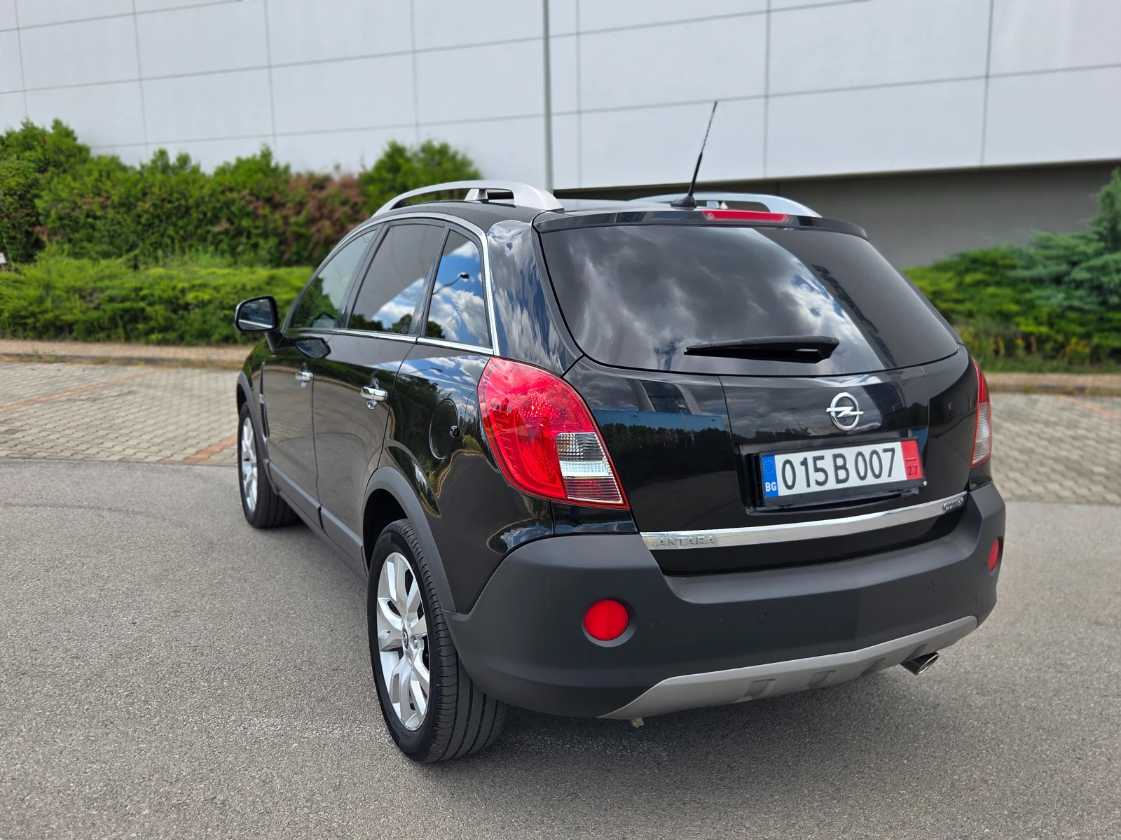 Opel Antara 2.2CDTi 98хил.км. COSMO УНИКАЛНА, снимка 4 - Автомобили и джипове - 55290057