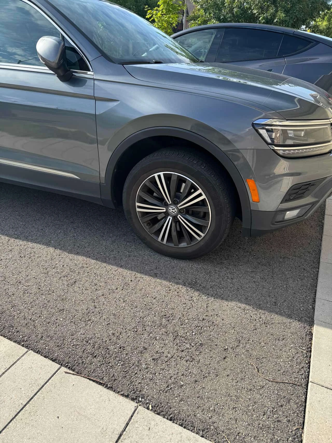 VW Tiguan * Highline * CARFAX * БЕЗ ПЪРВОНАЧАЛНА ВНОСКА, снимка 14 - Автомобили и джипове - 55444048